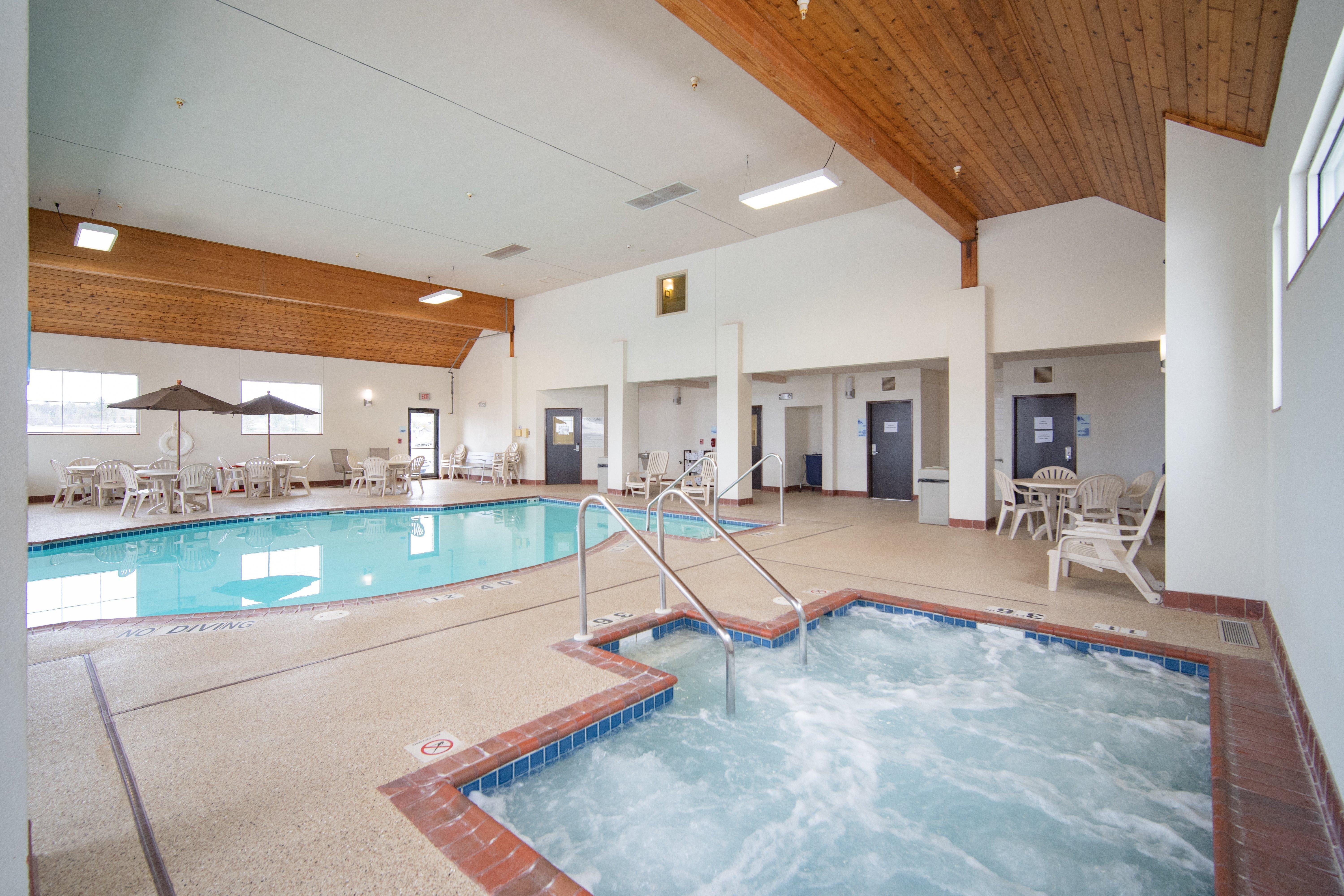 Holiday Inn Express Houghton-Keweenaw By Ihg Εξωτερικό φωτογραφία