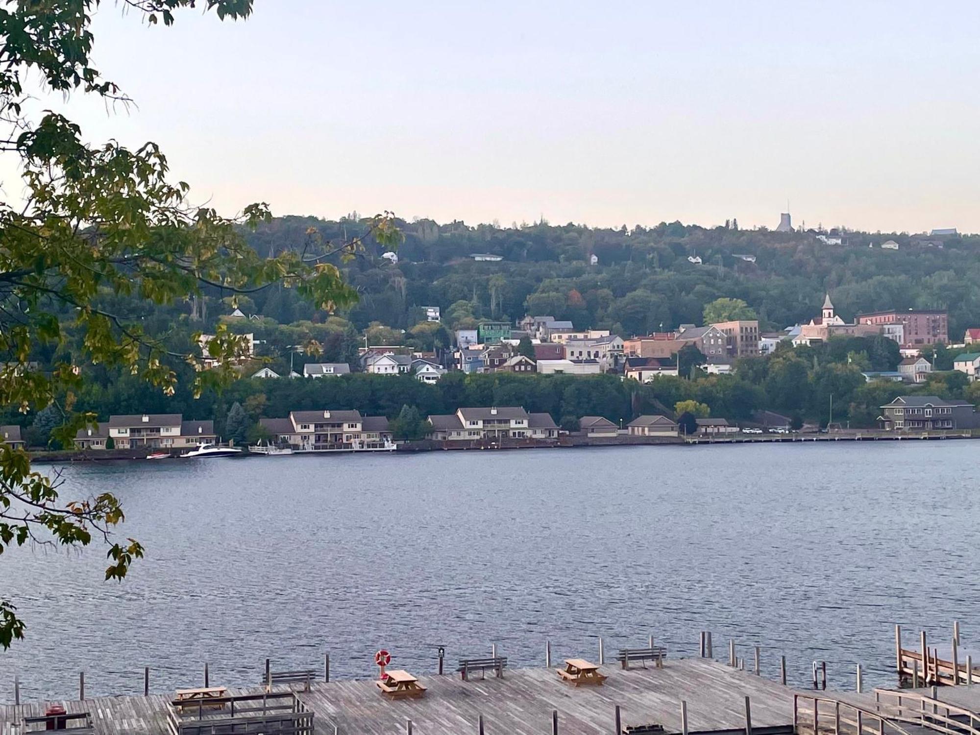 Holiday Inn Express Houghton-Keweenaw By Ihg Εξωτερικό φωτογραφία