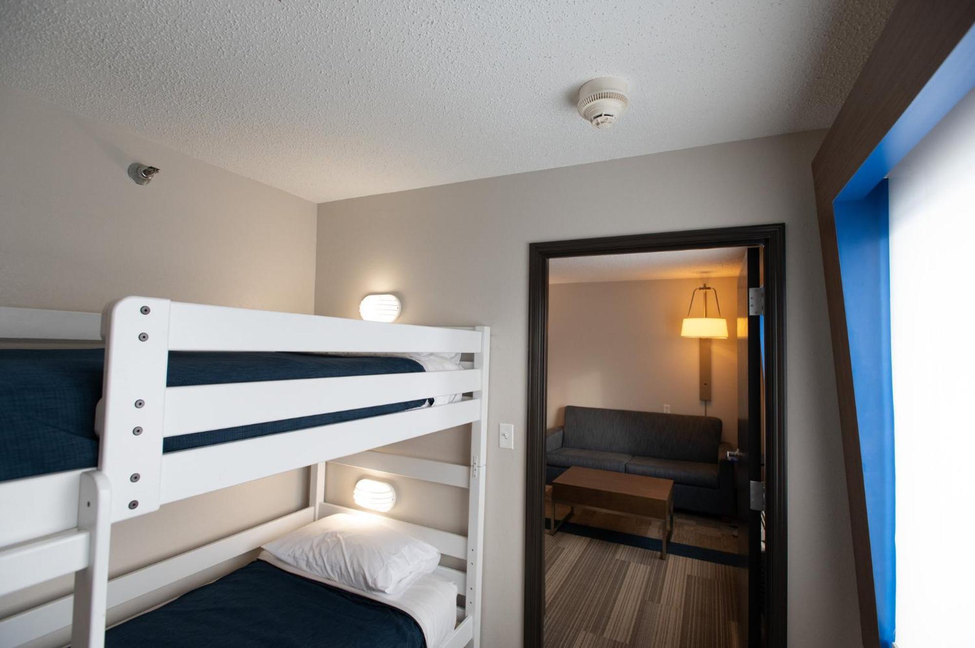 Holiday Inn Express Houghton-Keweenaw By Ihg Εξωτερικό φωτογραφία