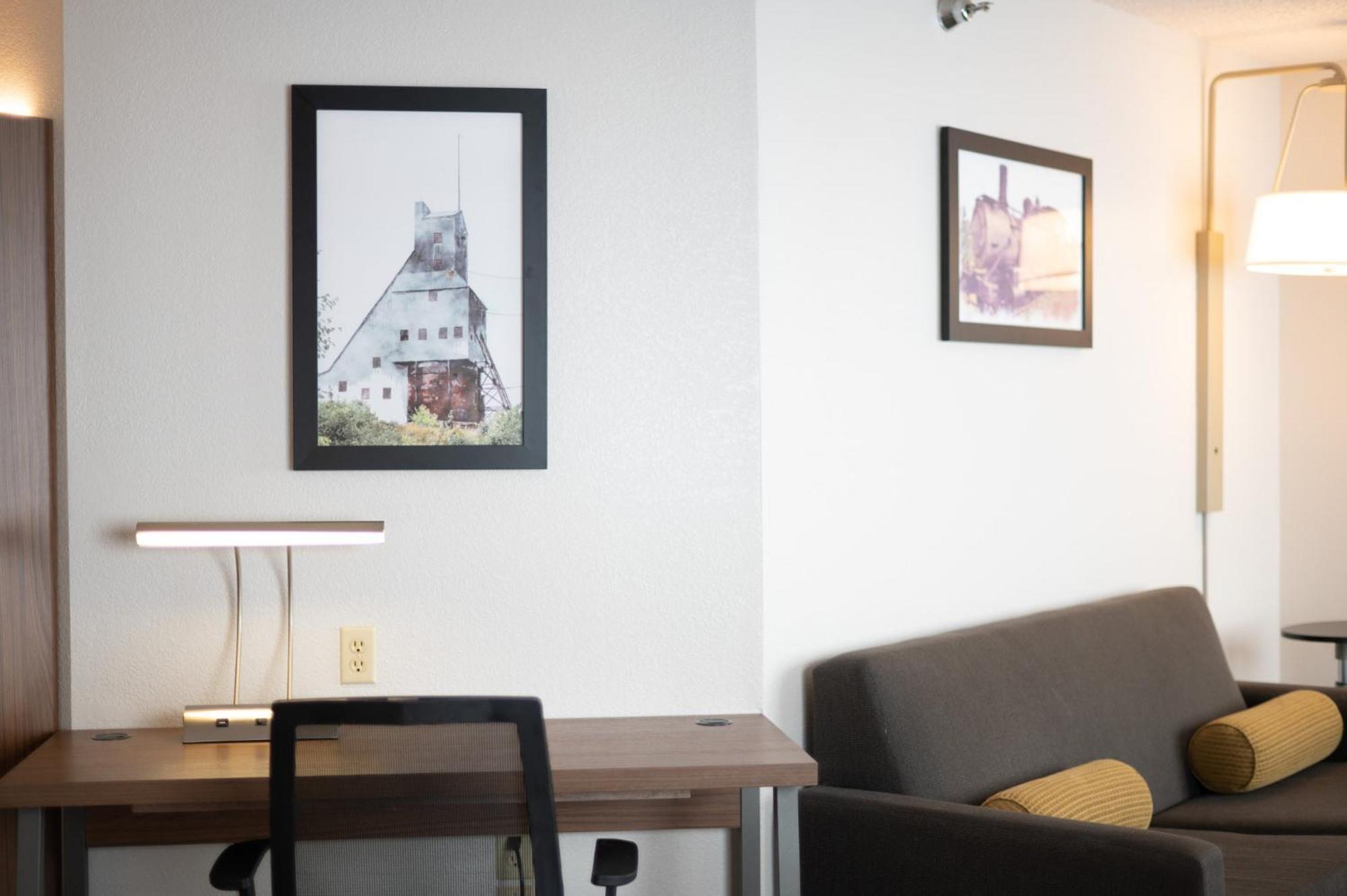 Holiday Inn Express Houghton-Keweenaw By Ihg Εξωτερικό φωτογραφία