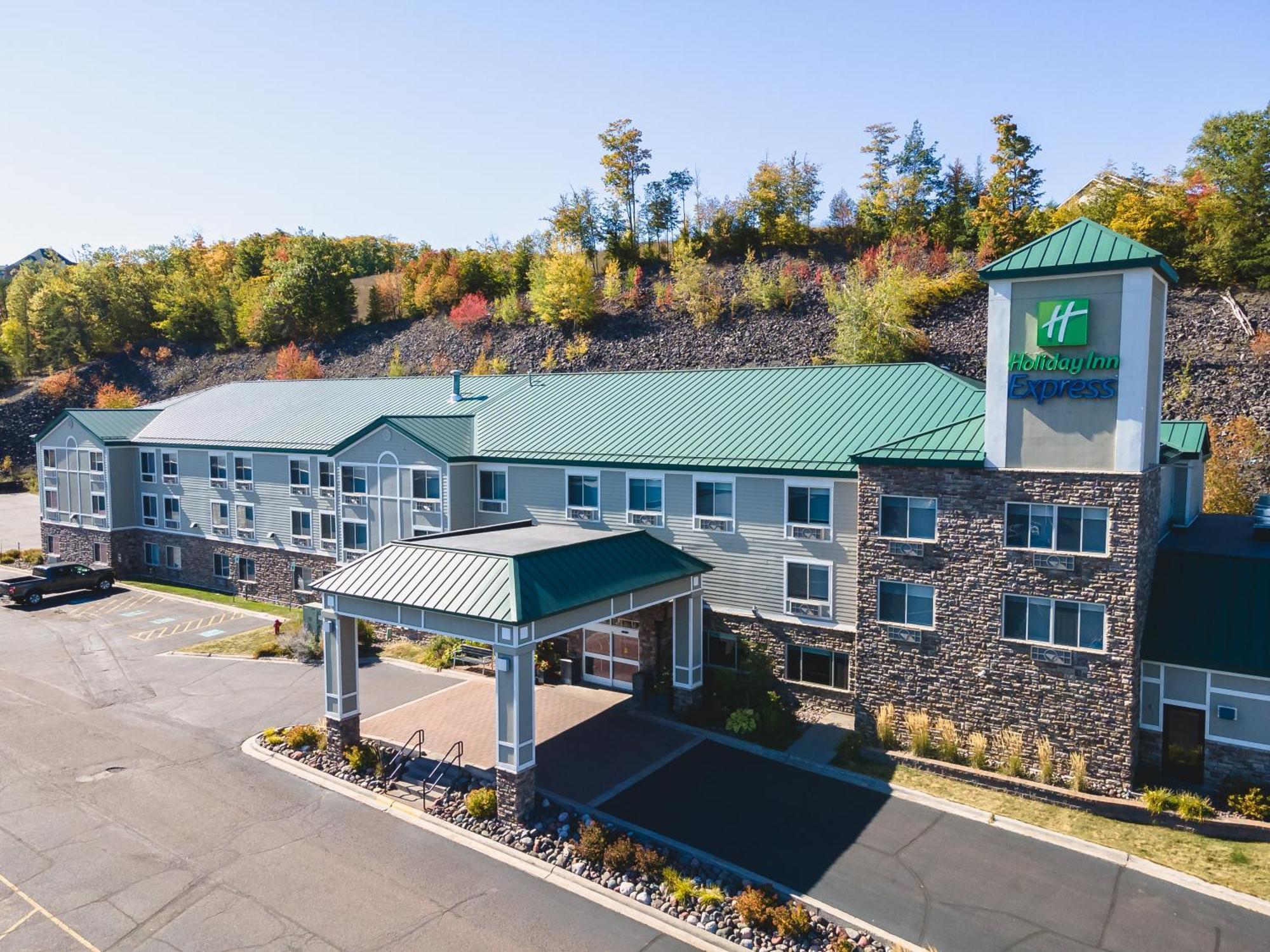 Holiday Inn Express Houghton-Keweenaw By Ihg Εξωτερικό φωτογραφία
